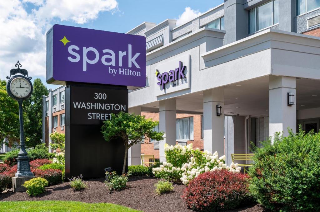 Spark by Hilton Watertown